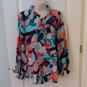 JODIDL Ruffle Detail Blouse